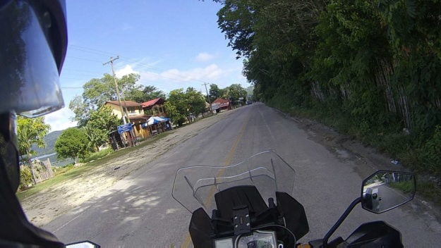 Peten Flores to Tikal Ancient City